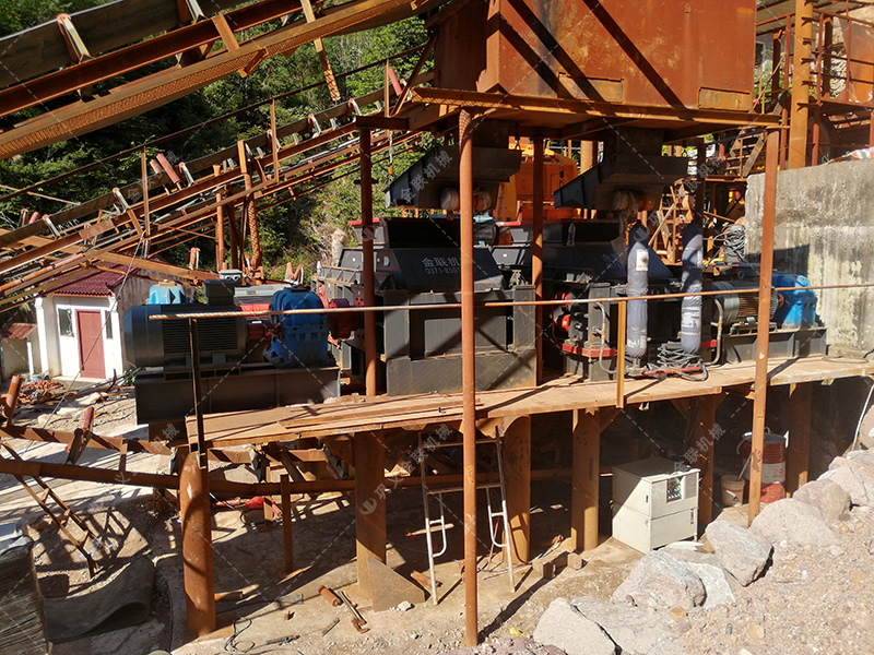 2025 年制砂設備新趨勢：全自動液壓對輥制砂機為何成行業優選？